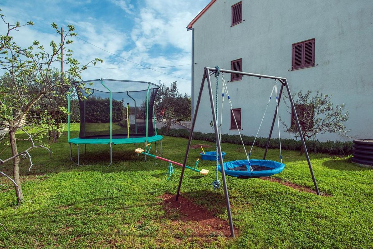 Apartment Falu Štinjan Exteriér fotografie